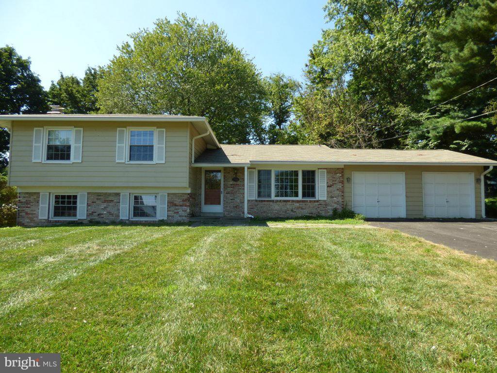 7332 Muncaster Mill Road Rockville, MD 20855 - Photo 1 of 30 Exterior (Front)