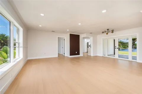 $799,900 | 9361 Southwest 16th Street, Miami, FL 33165