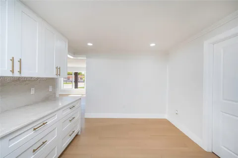 $799,900 | 9361 Southwest 16th Street, Miami, FL 33165