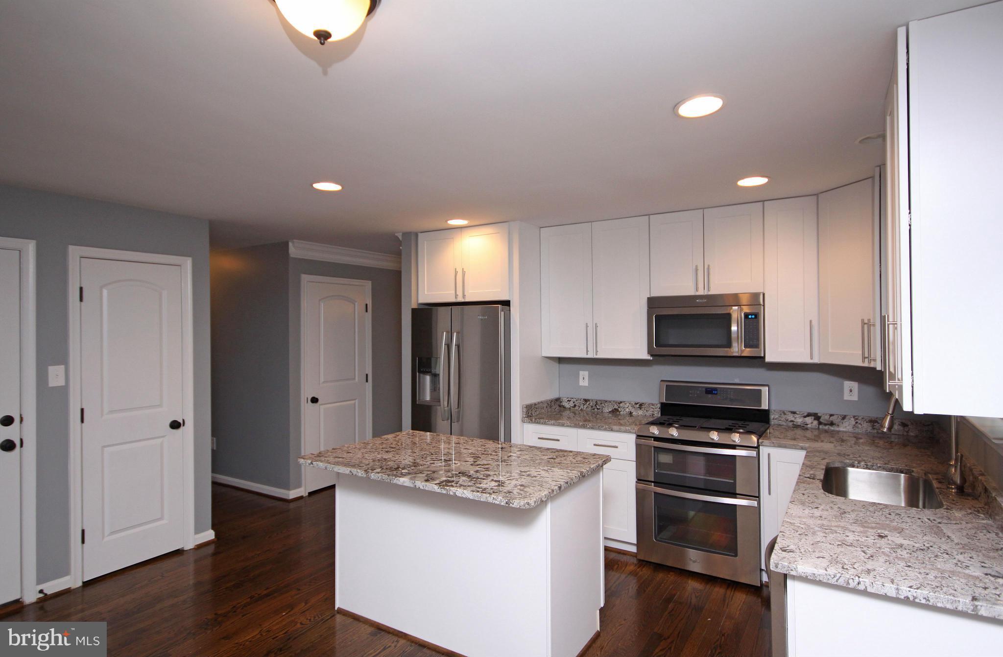 2005 Windys Run Road Catonsville, MD 21228 - Photo 10 of 30 Kitchen