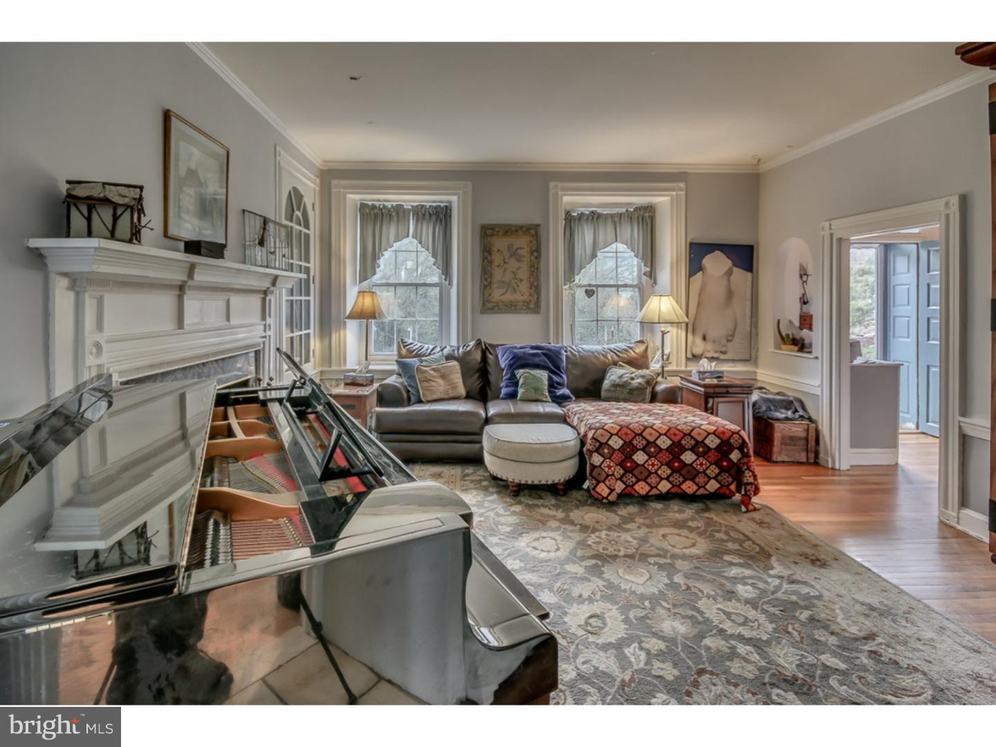 35 North State Road Springfield, PA 19064 - Photo 11 of 25 Great Room