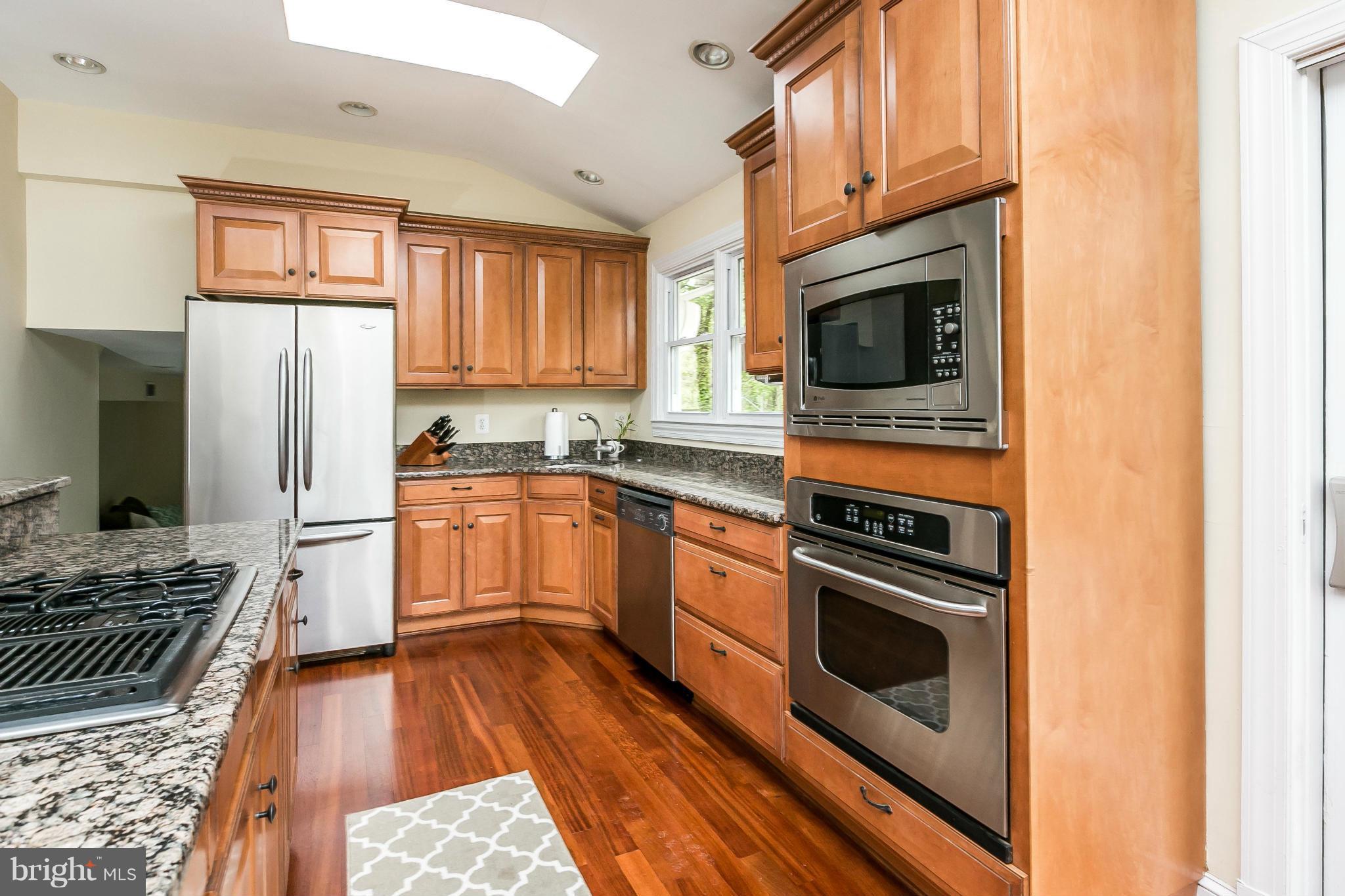 1007 Breezewick Road Baltimore, MD 21286 - Photo 8 of 30 Kitchen