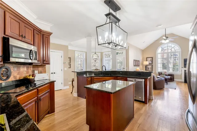 $899,000 | 209 Riverbirch Run, Clemson, SC 29631