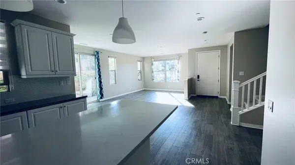 $4,900 | 140 Parkwood, Irvine, CA 92620