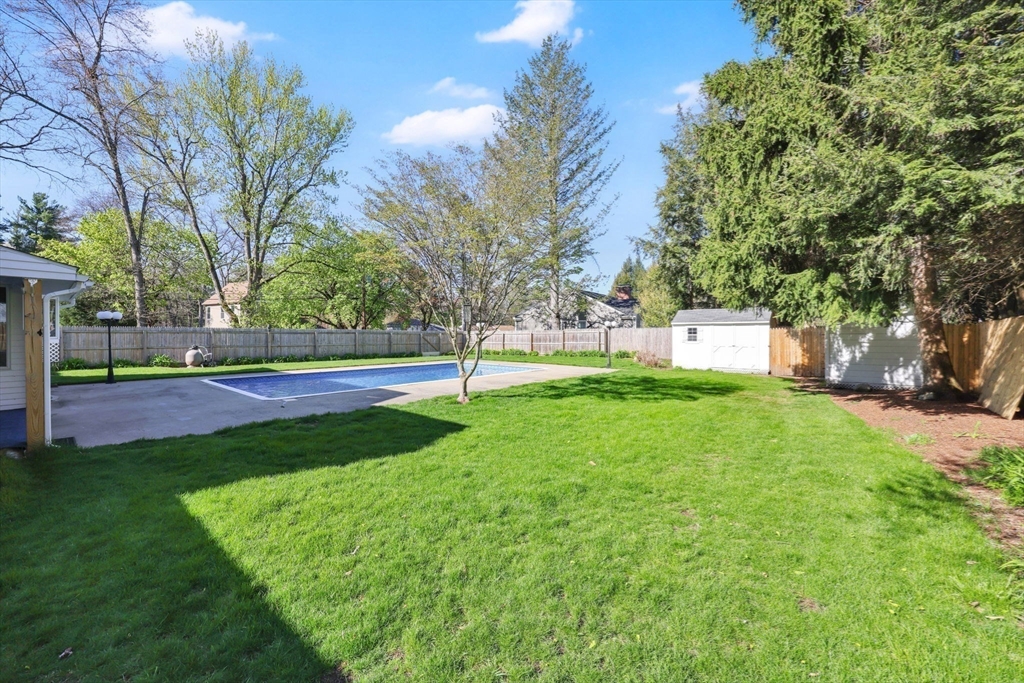 186 Viscount Road Longmeadow, MA 01106 - Photo 38 of 40 Gallery Image 38