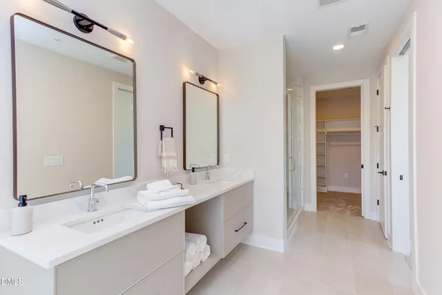 $1,195,000 | 610 North Roxboro Street, Unit 22, Durham, NC 27701