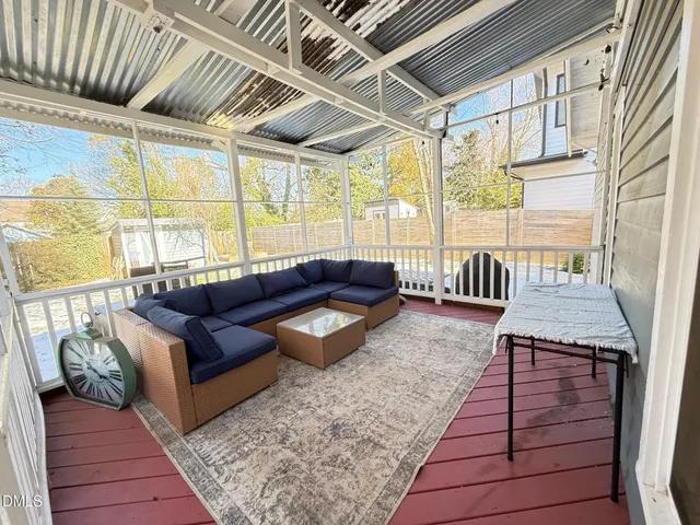 $2,795 | 709 Holden Street, Raleigh, NC 27604