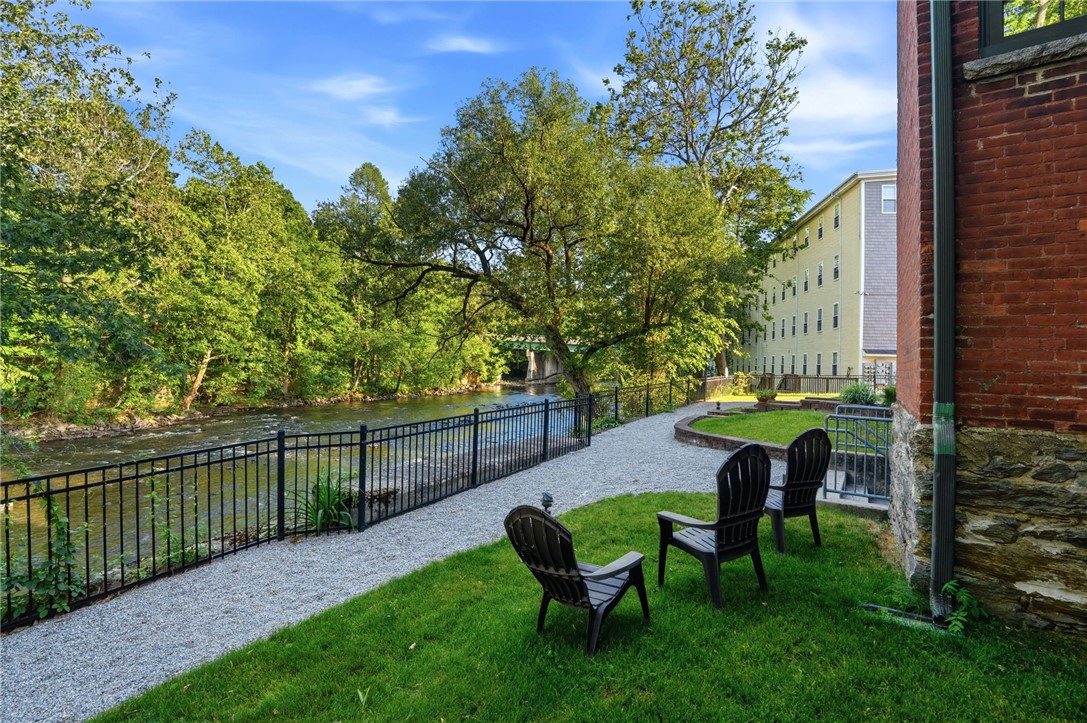 180 Allen Street, Unit 101 Woonsocket, RI 02895 - Photo 35 of 40 walking path along the Blackstone!