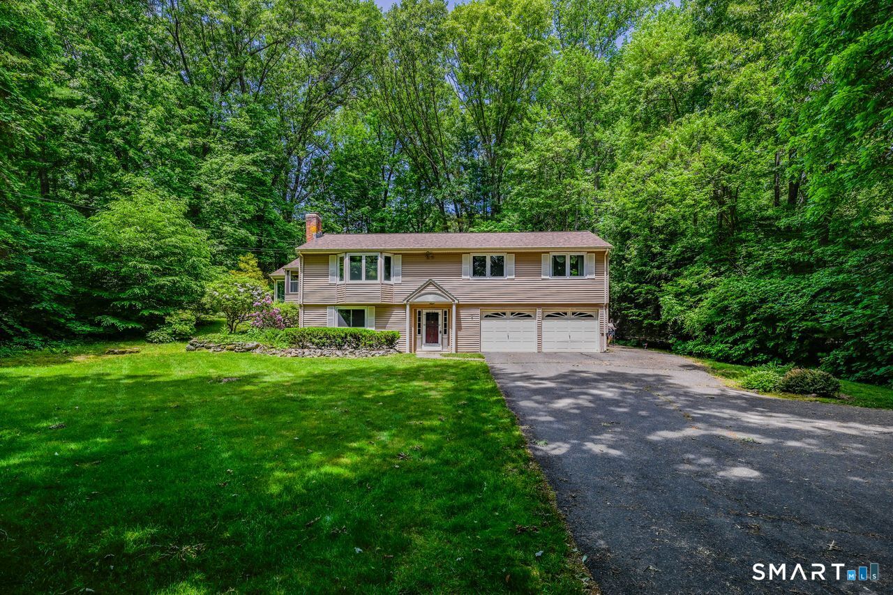 9 Rocky Ridge Lane Farmington, CT 06032 - Photo 1 of 27