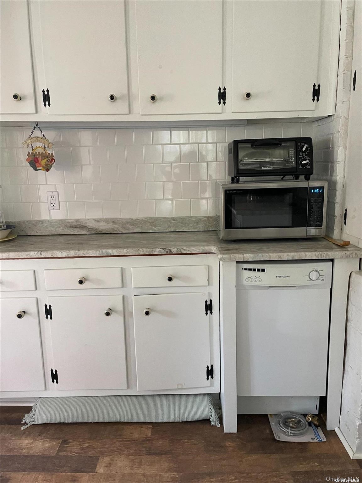 32 Neptune Road Rocky Point, NY 11778 - Photo 27 of 35