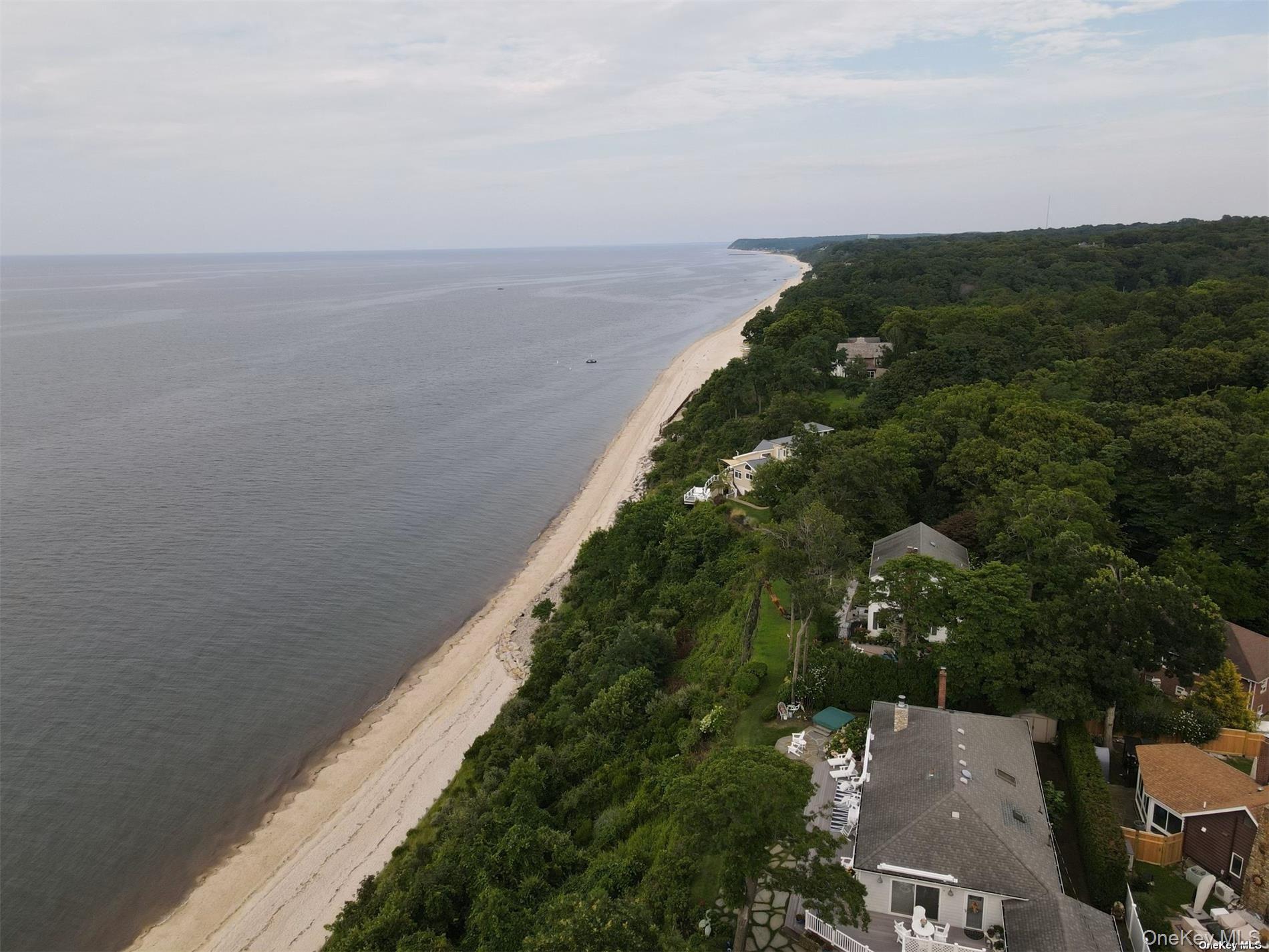 32 Neptune Road Rocky Point, NY 11778 - Photo 35 of 35