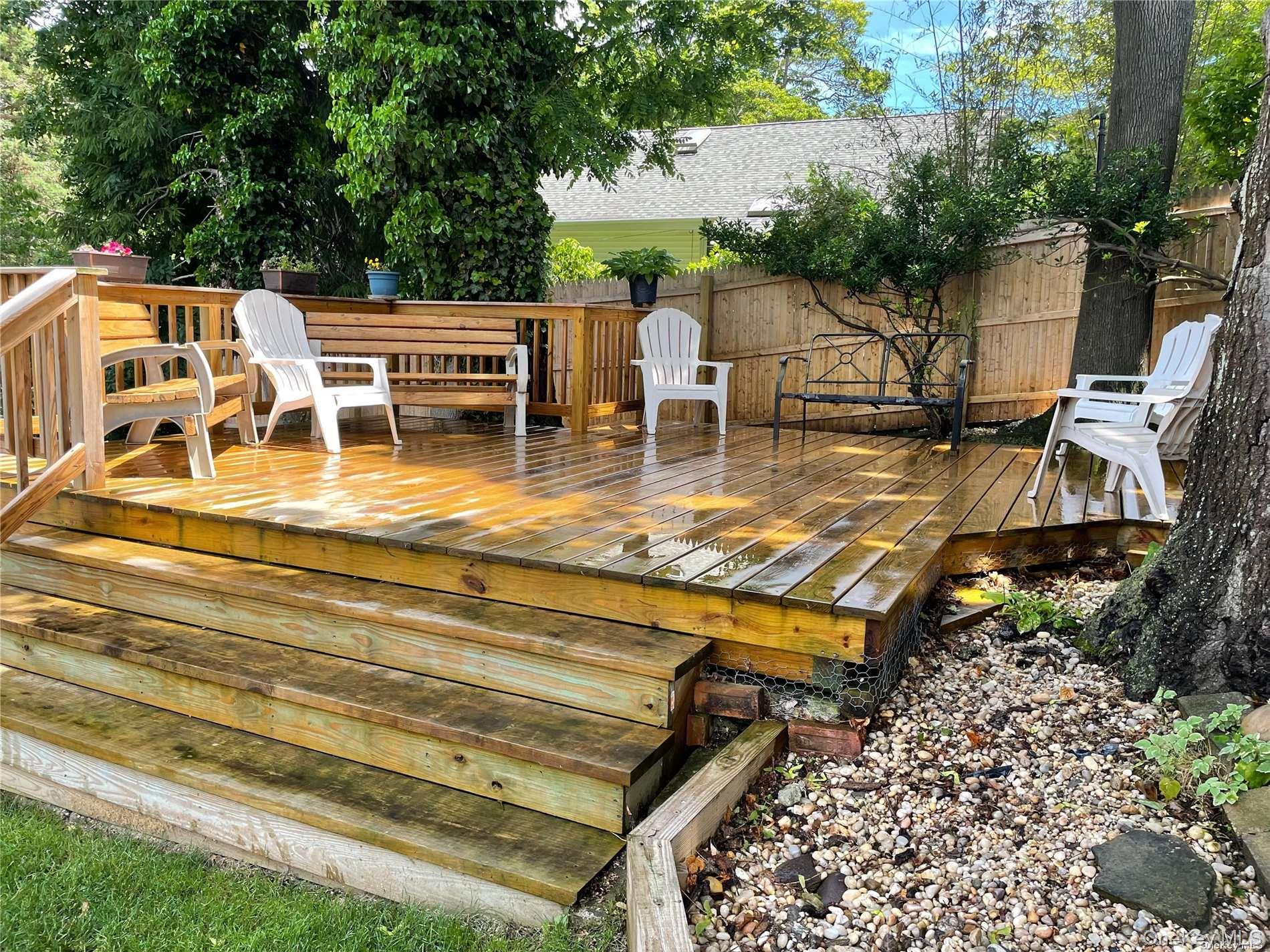 32 Neptune Road Rocky Point, NY 11778 - Photo 10 of 35