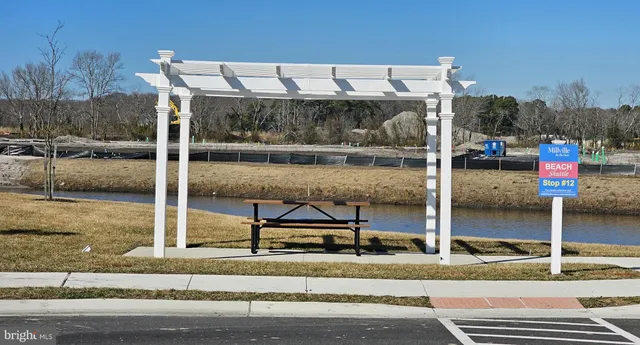 a view of a outdoor space