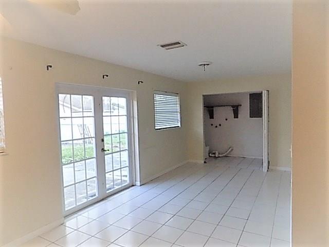 4434-4436 Southeast Village Road Stuart, FL 34997 - Photo 8 of 23 Gallery Image 8