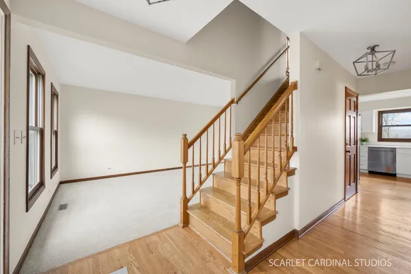 $469,900 | 749 Holly Drive, Bartlett, IL 60103
