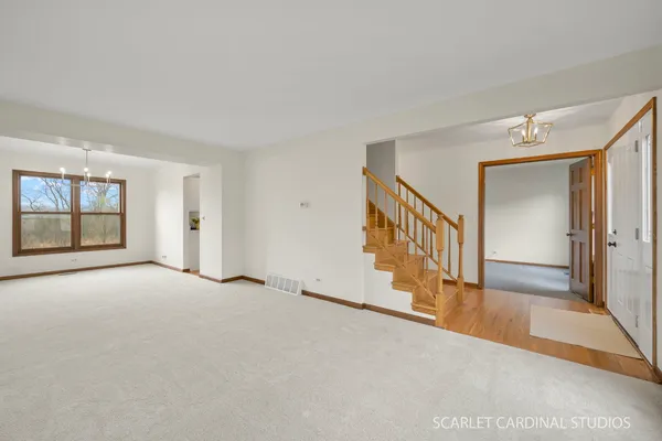 $469,900 | 749 Holly Drive, Bartlett, IL 60103