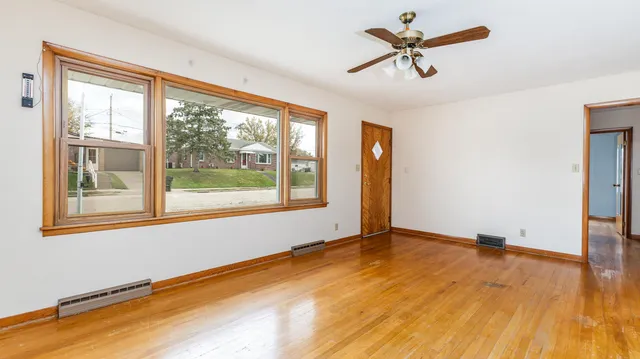 $214,900 | 215 2nd Street, Dickeyville, WI 53808