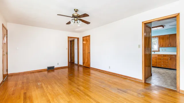 $214,900 | 215 2nd Street, Dickeyville, WI 53808