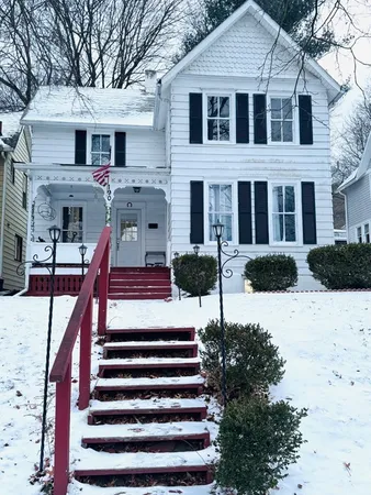$189,900 | 190 East 3rd Street, Corning, NY 14830