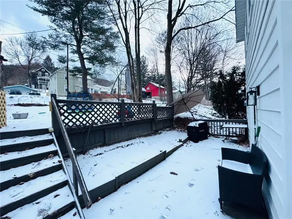 $189,900 | 190 East 3rd Street, Corning, NY 14830