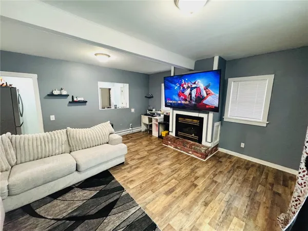 $189,900 | 190 East 3rd Street, Corning, NY 14830