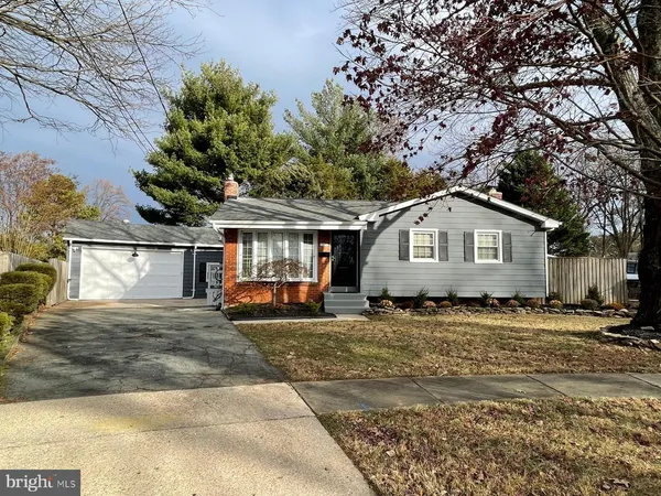 $579,999 | 13020 St Charles Place, Rockville, MD 20853