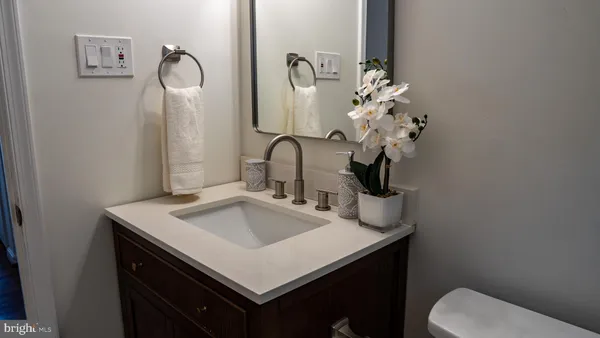 $579,999 | 13020 St Charles Place, Rockville, MD 20853