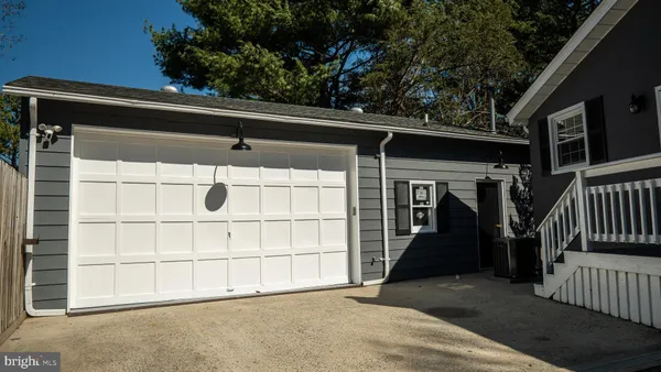 $579,999 | 13020 St Charles Place, Rockville, MD 20853