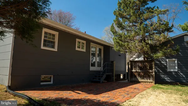 $579,999 | 13020 St Charles Place, Rockville, MD 20853