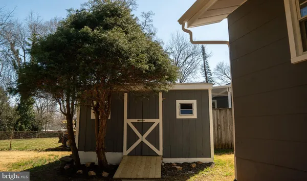 $579,999 | 13020 St Charles Place, Rockville, MD 20853