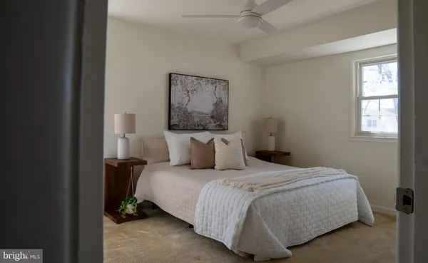 $579,999 | 13020 St Charles Place, Rockville, MD 20853