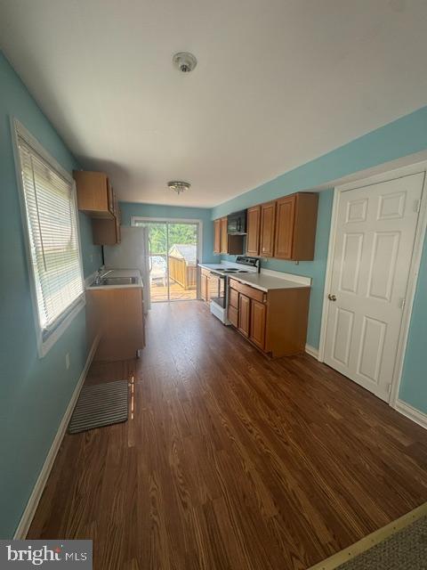 1276 Pekin Road Pasadena, MD 21122 - Photo 13 of 34 KITCHEN SIDE APT