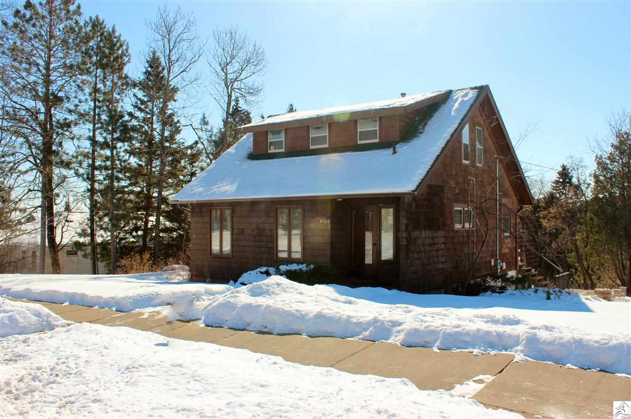4902 Oneida Street Duluth, MN 55804 - Photo 1 of 21 Gallery Image 1
