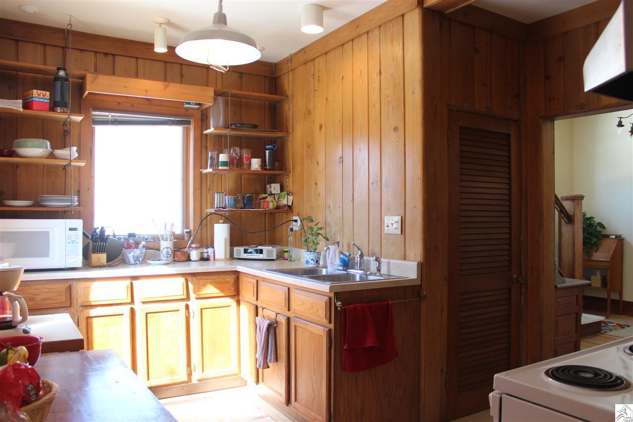 4902 Oneida Street Duluth, MN 55804 - Photo 8 of 21 Gallery Image 8