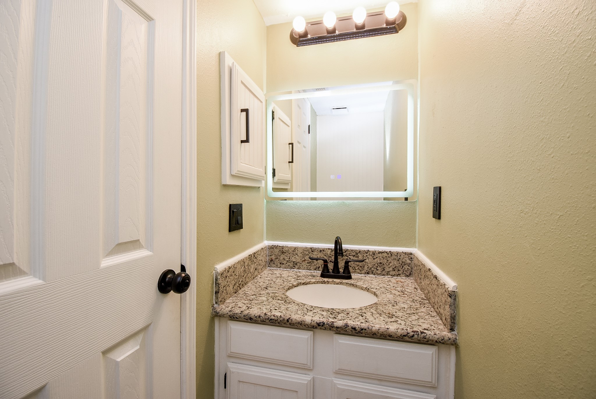 8715 Vinkins Road Houston, TX 77071 - Photo 25 of 48