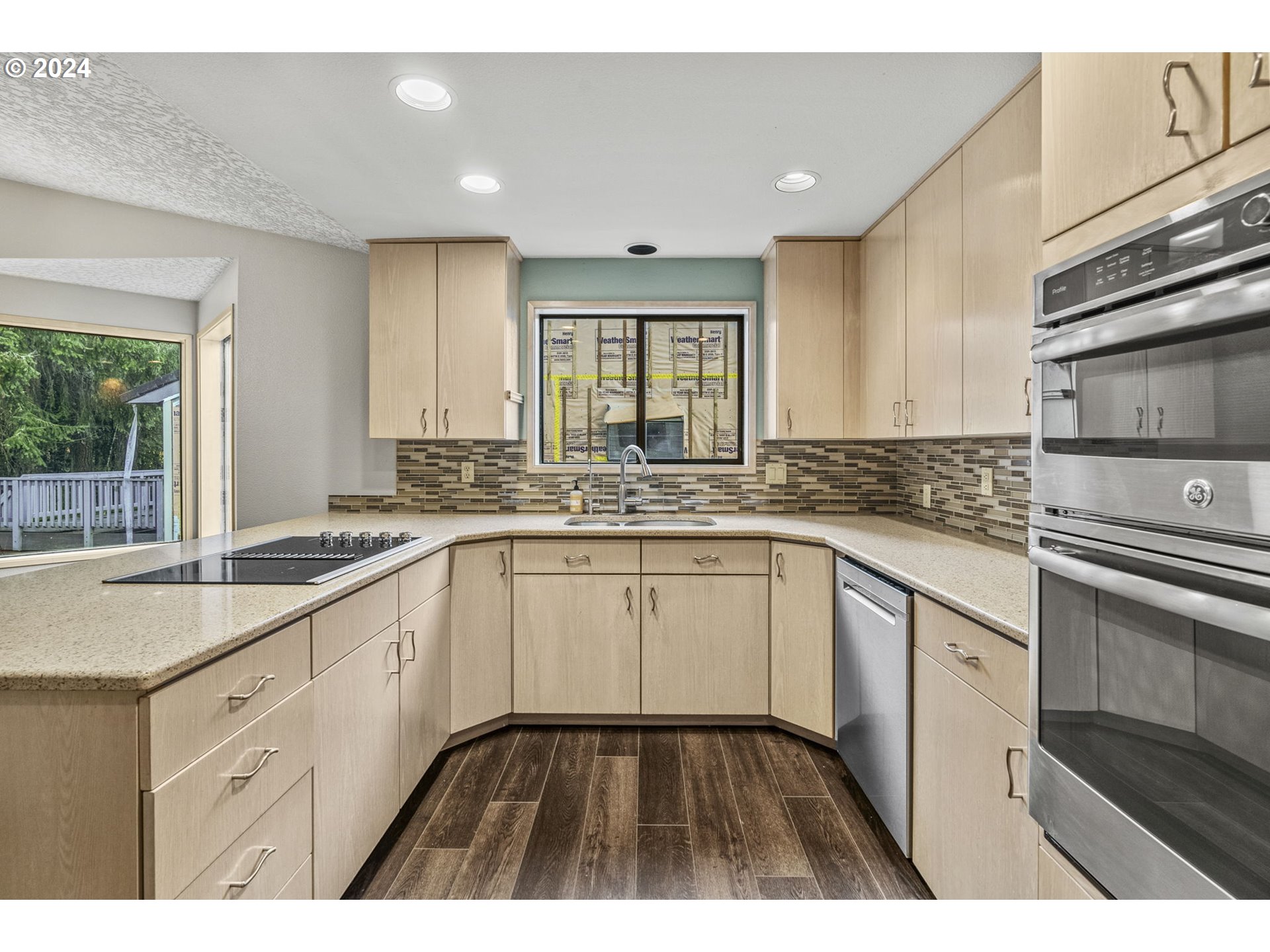 3300 Northeast 164th Street, Unit G3 Ridgefield, WA 98642 - Photo 5 of 32