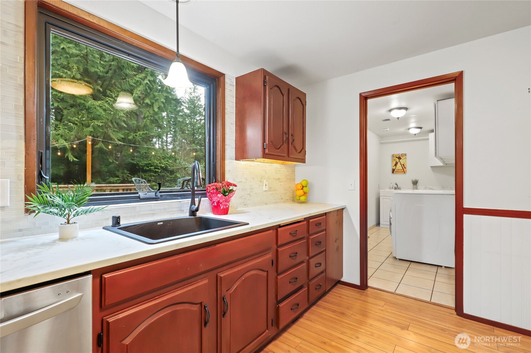 6935 Southeast Mullenix Road Port Orchard, WA 98367 - Photo 14 of 40 Gallery Image 14