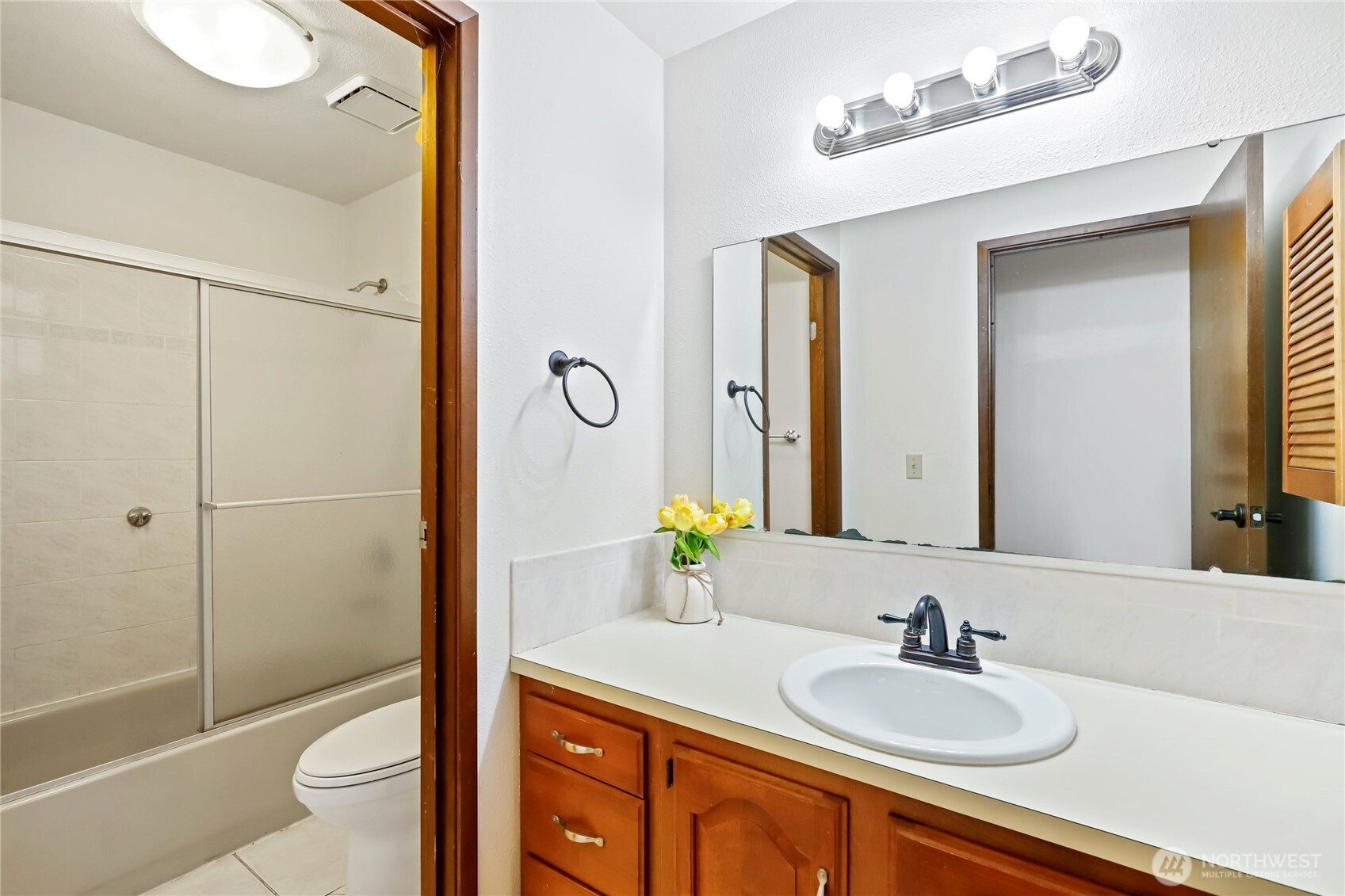 6935 Southeast Mullenix Road Port Orchard, WA 98367 - Photo 26 of 40 Gallery Image 26