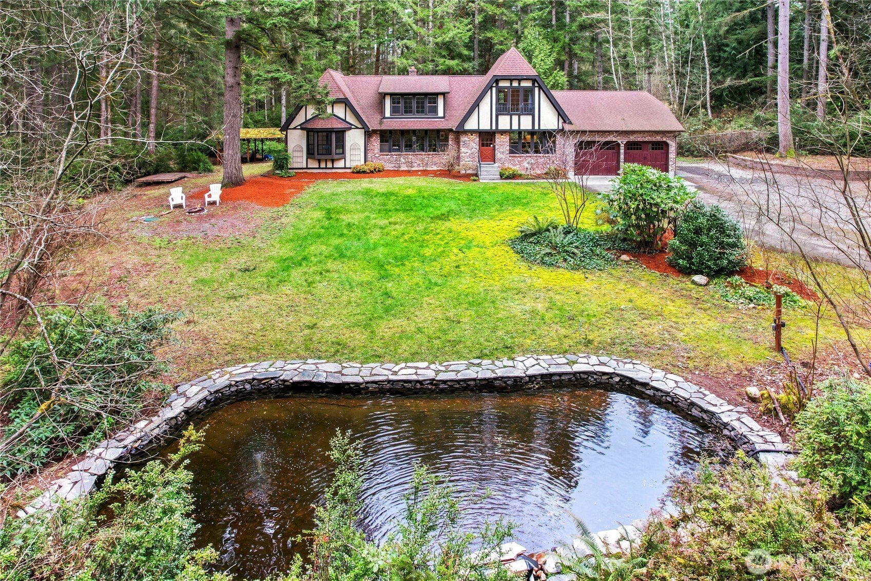 6935 Southeast Mullenix Road Port Orchard, WA 98367 - Photo 3 of 40 Gallery Image 3