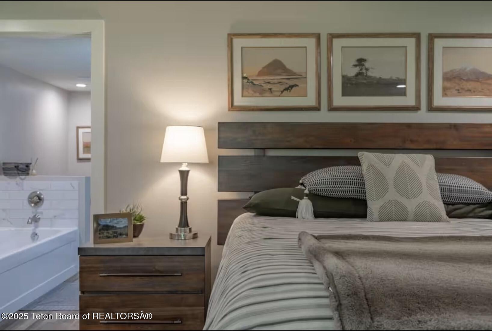 121 Canyon Pines Way Star Valley Ranch, WY 83127 - Photo 11 of 36 Master Bedroom