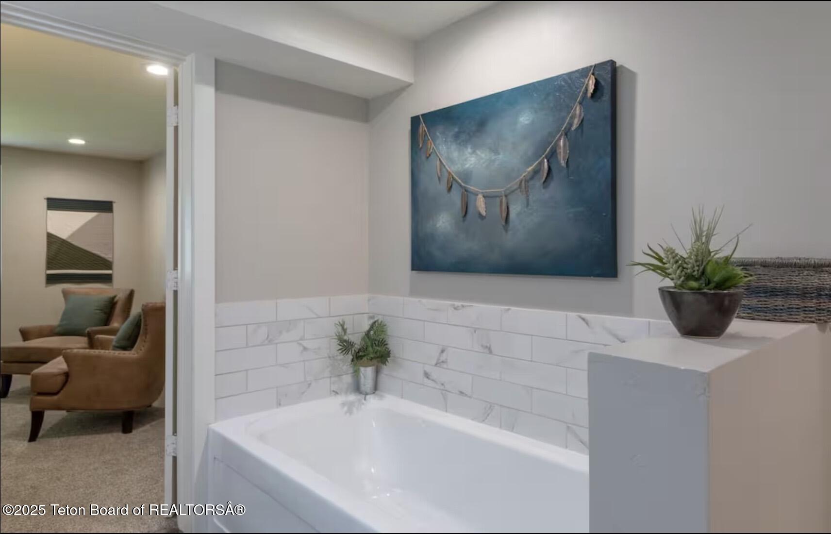 121 Canyon Pines Way Star Valley Ranch, WY 83127 - Photo 14 of 36 Full Master Bath