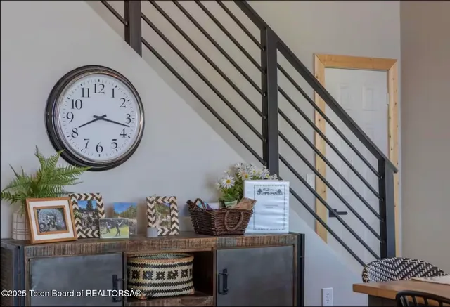 $1,420,000 | 121 Canyon Pines Way, Star Valley Ranch, WY 83127