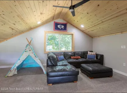 $1,420,000 | 121 Canyon Pines Way, Star Valley Ranch, WY 83127