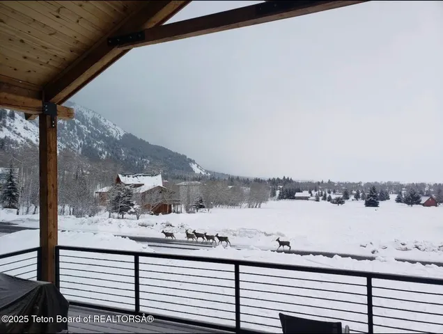 $1,420,000 | 121 Canyon Pines Way, Star Valley Ranch, WY 83127