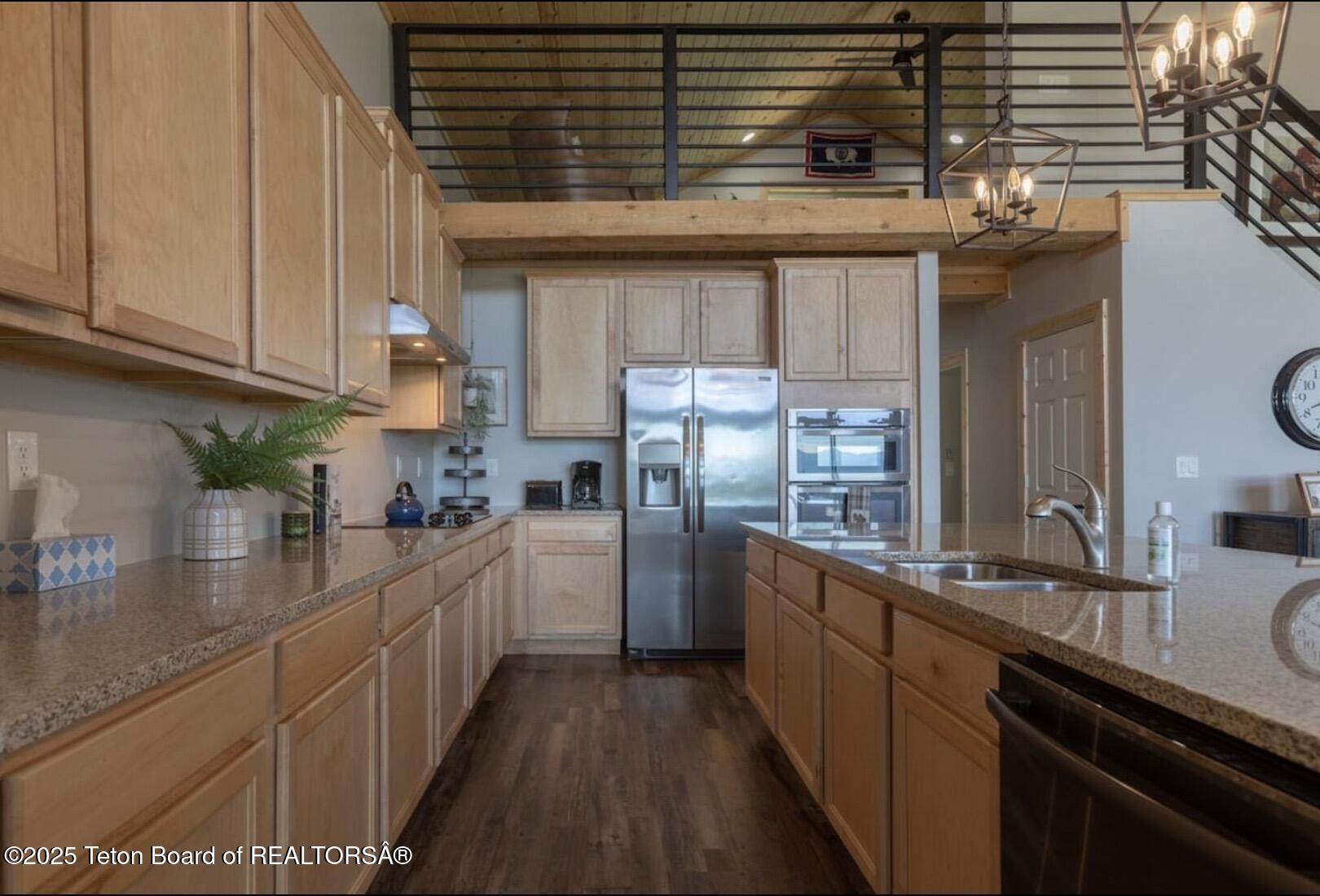 121 Canyon Pines Way Star Valley Ranch, WY 83127 - Photo 7 of 36 Kitchen