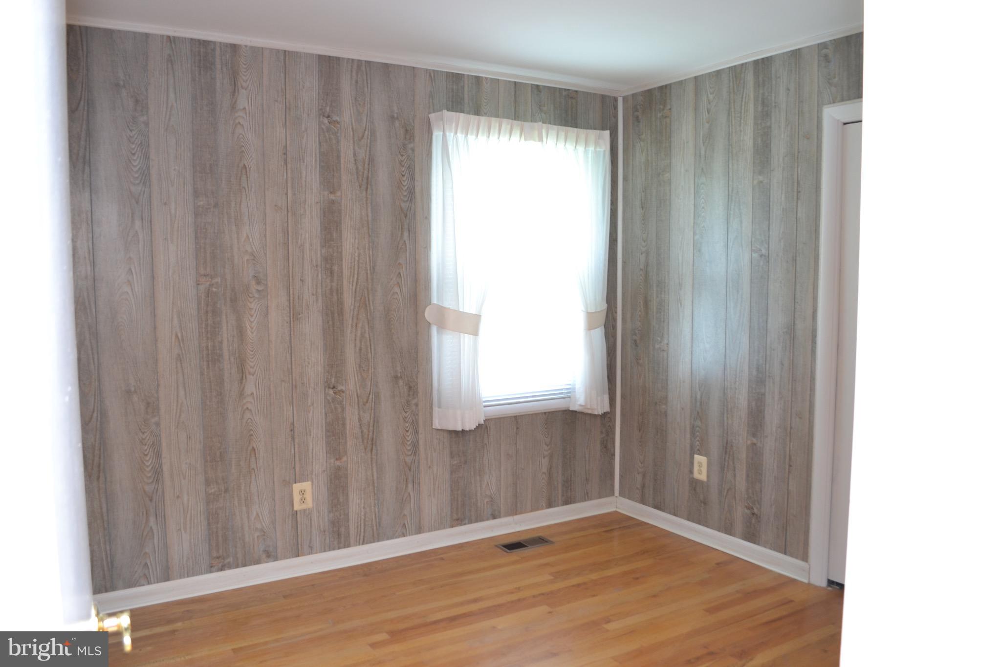3673 Ridgeview Road Ijamsville, MD 21754 - Photo 13 of 26 Third bedroom or office!