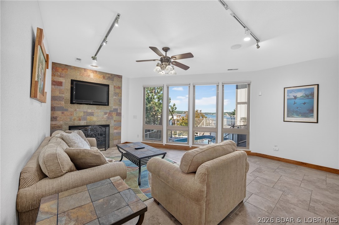 4467 Cove Road Osage Beach, MO 65065 - Photo 23 of 79 Gallery Image 23