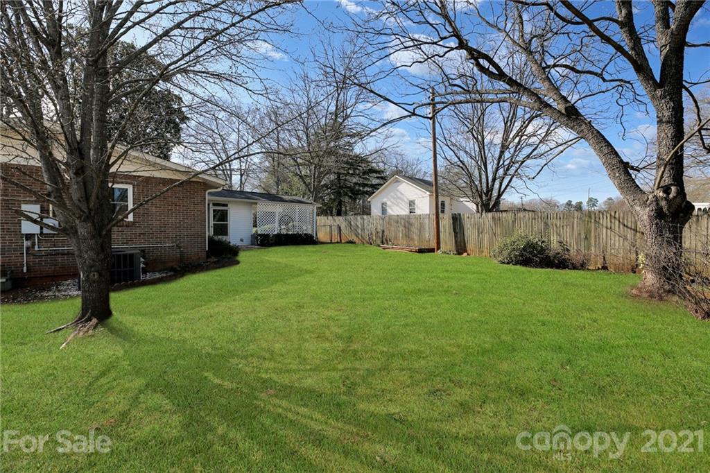 207 Beaty Road Belmont, NC 28012 - Photo 8 of 22 Gallery Image 8