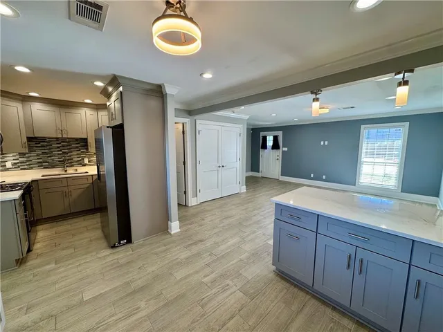 $2,000 | 39 New England Court, Gretna, LA 70053