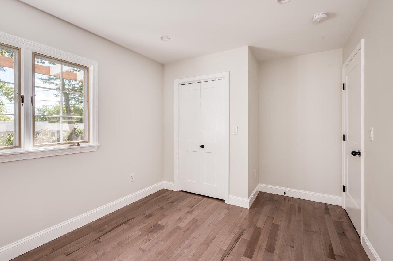 200 Shore Road Cape Neddick, ME 03902 - Photo 17 of 35 12